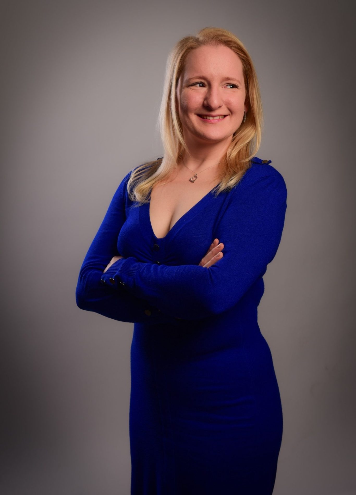 Tanja Schöffmann © März 2026 studioline Holding GmbH Tanja Schöffmann – Beziehungsberaterin für Paare und Einzelpersonen